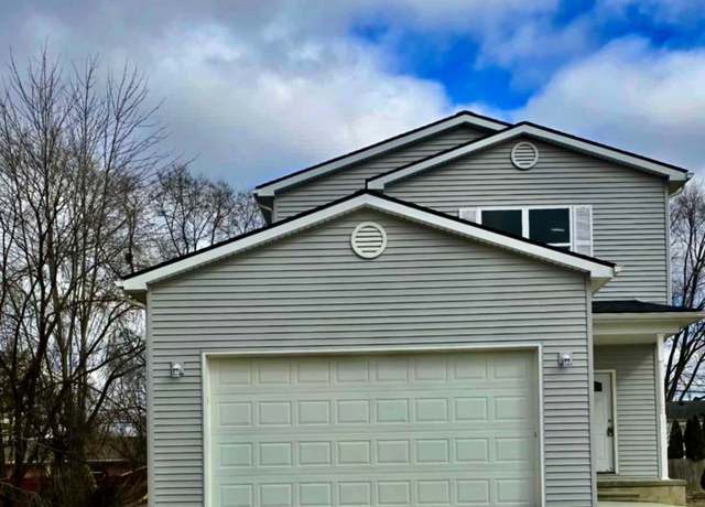 Property at 6371 Loraine St, Romulus, MI 48174, 3 beds, 2.5 baths