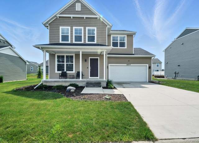Property at 3977 Stirrup St, East Lansing, MI 48823, 4 beds, 3.5 baths