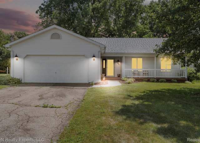 Property at 2584 Onagon Trl, Waterford, MI 48328, 3 beds, 2 baths