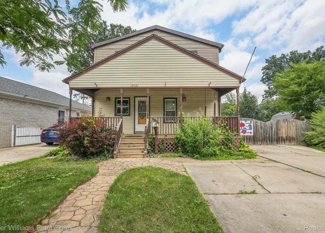 Property at 19031 Minnesota St, Roseville, MI 48066, 4 beds, 2 baths