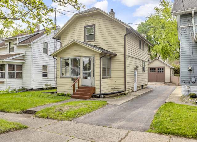 Property at 1319 Rhodes St, Jackson, MI 49202, 3 beds, 1 bath