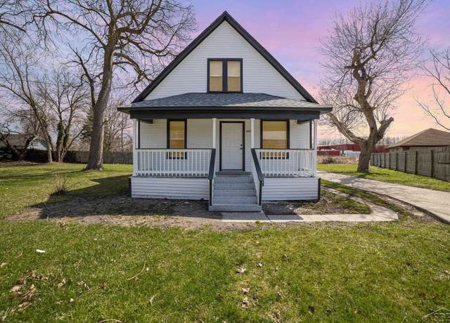 Property at 2938 Jackson St, Carrollton, MI 48604, 4 beds, 1 bath