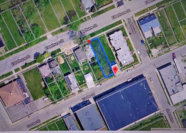 Property at 568 E Bethune St, Detroit, MI 48202