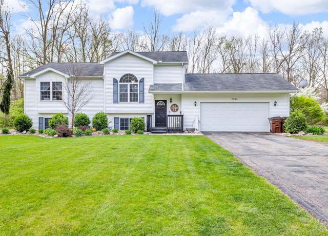 Property at 7945 Village Green Rd, Parma, MI 49269, 4 beds, 2.5 baths