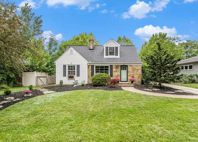Property at 2331 Burchard St SE, Grand Rapids, MI 49506, 3 beds, 2 baths