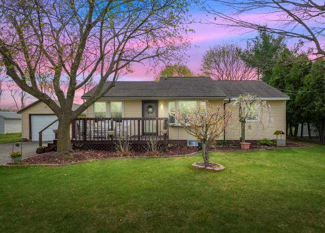 Property at 323 Nash Rd, Coldwater, MI 49036, 3 beds, 1 bath