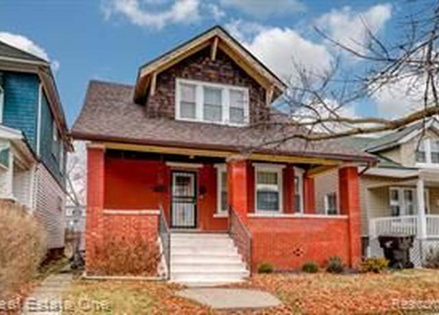 Property at 2965 Fischer St, Detroit, MI 48214, 5 beds, 2.5 baths
