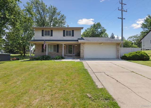 Property at 1337 Heathercrest Dr, Flint, MI 48532, 3 beds, 1.5 baths
