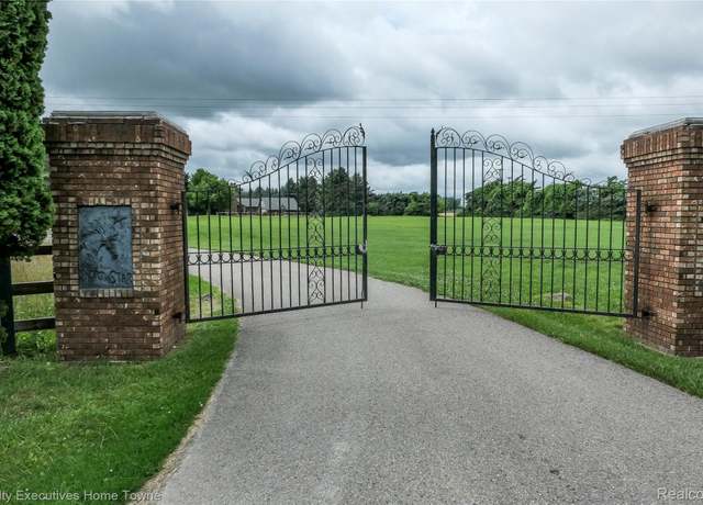 Property at 7227 Avoca Rd, Clyde Township, MI 48049, 3 beds, 3 baths