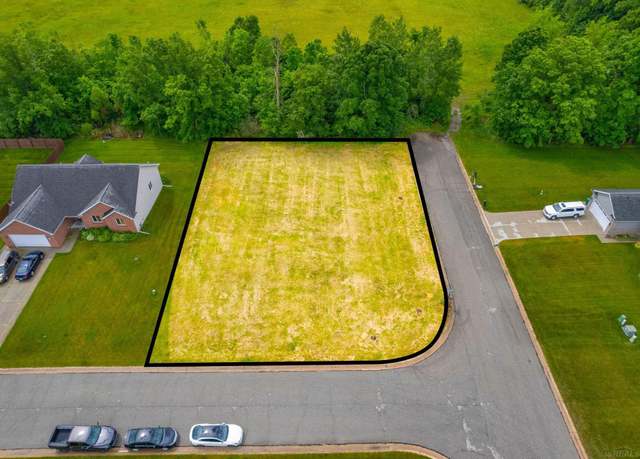 Property at 4911 Castlewood St, Smiths Creek, MI 48038