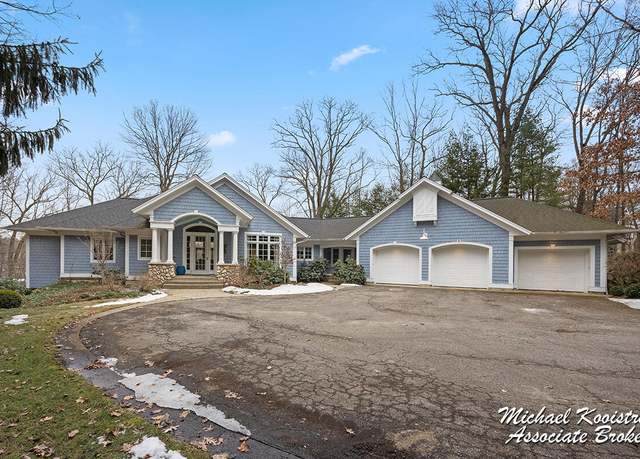Property at 6862 Maplecrest Dr SE, Grand Rapids, MI 49546, 4 beds, 4 baths