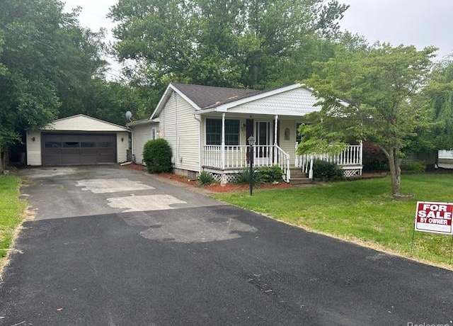 Property at 3475 Vermont Ct, Monroe, MI 48161, 3 beds, 1.5 baths