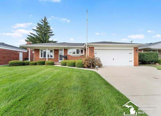 Property at 14142 Dundee St, Riverview, MI 48193, 3 beds, 1.5 baths