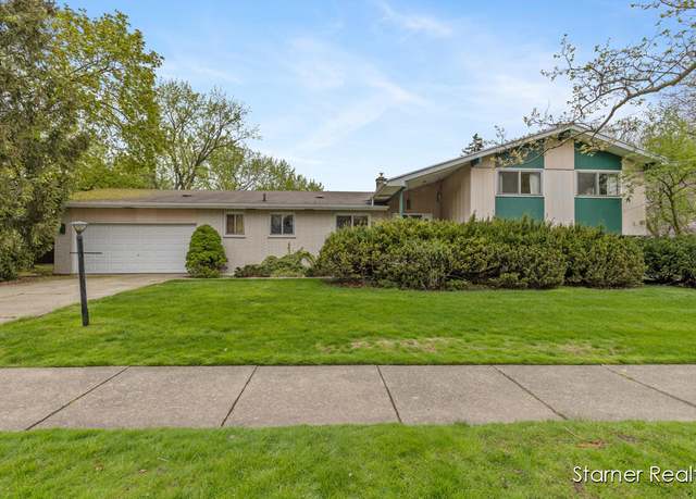 Property at 2200 Rolling Hills Dr SE, Grand Rapids, MI 49546, 4 beds, 2.5 baths