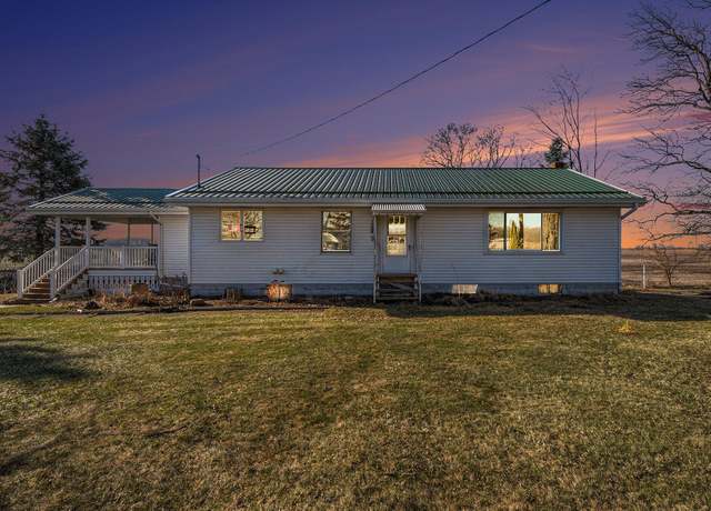 Property at 10265 W Grand River Ave, Clarksville, MI 48815, 3 beds, 1.5 baths