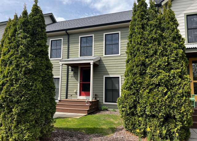 Property at 2137 New Town Dr NE, Grand Rapids, MI 49525, 2 beds, 2 baths