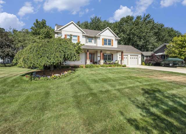 Property at 4083 SW Eagle Rock Ct, Grandville, MI 49418, 5 beds, 3.5 baths