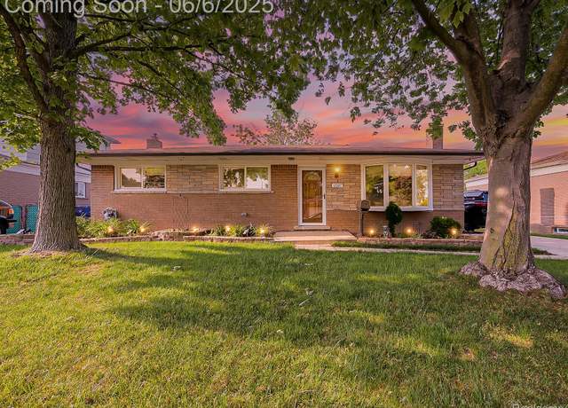 Property at 13327 Murthum Ave, Warren, MI 48088, 3 beds, 1.5 baths