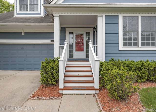 Property at 29329 Whistler Dr, Novi, MI 48377, 4 beds, 3.5 baths