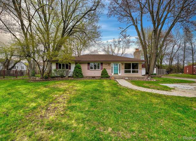 Property at 26430 Pennsylvania Rd, Taylor, MI 48180, 3 beds, 2 baths