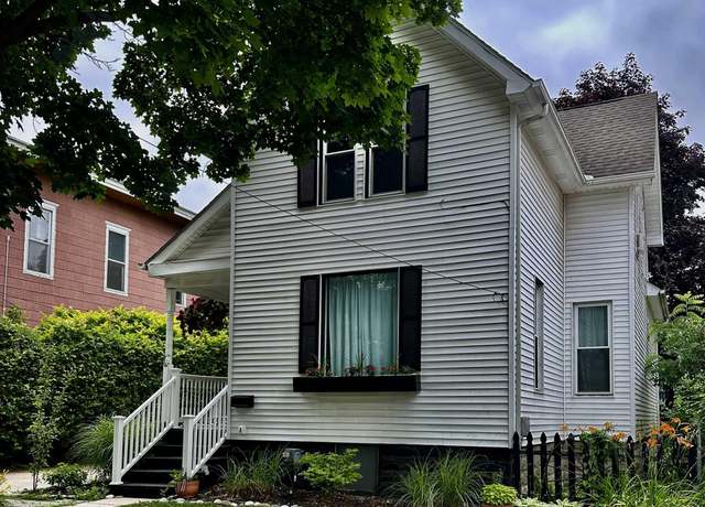 Property at 419 N Birney St, Bay City, MI 48708, 3 beds, 2 baths