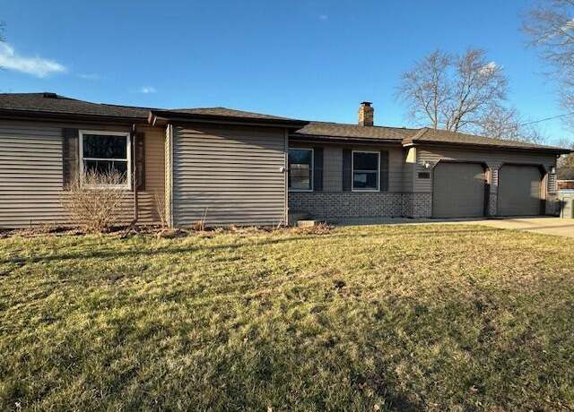 Property at 206 Hawthorne Rd, Sturgis, MI 49091, 3 beds, 2 baths