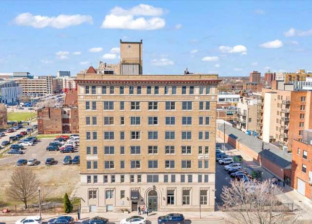 Property at 2915 John R St #407, Detroit, MI 48201, 1 bed, 2 baths