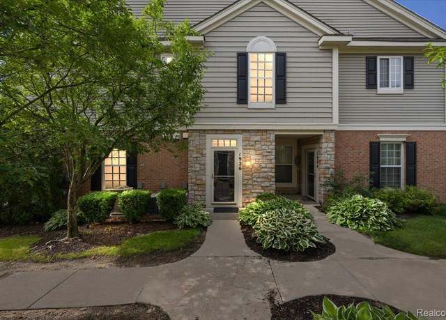 Property at 1926 Cedar Valley Dr, Canton, MI 48188, 2 beds, 2 baths