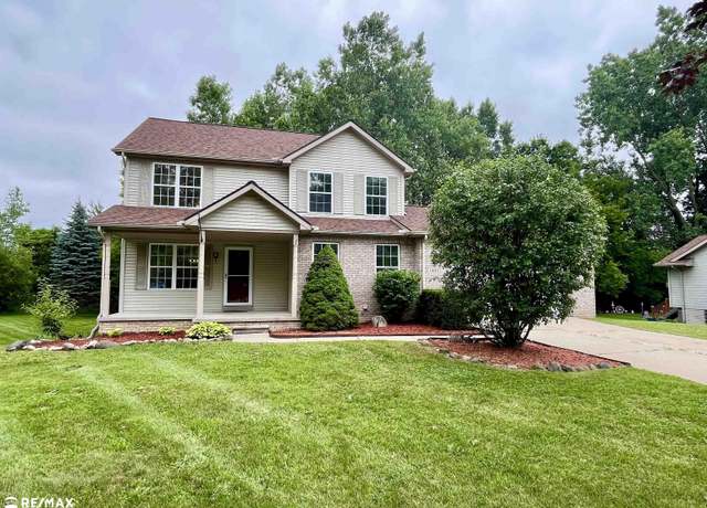 Property at 1421 Newcastle Dr, Davison, MI 48423, 4 beds, 2.5 baths