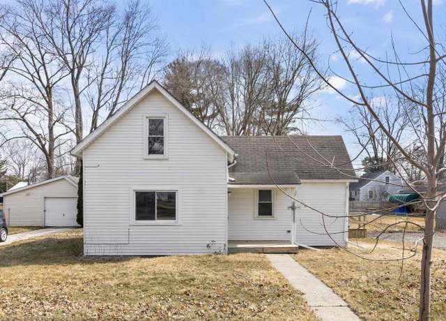 Property at 106 S Hunter St. St, Capac, MI 48014, 3 beds, 1 bath