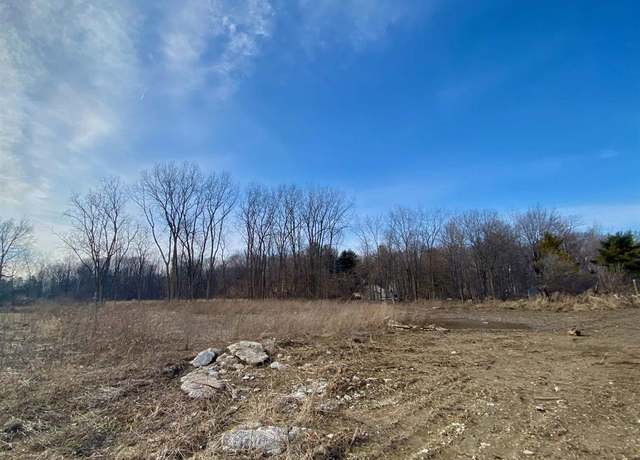 Property at #18 Eagle Forest Dr, Freeland, MI 48623