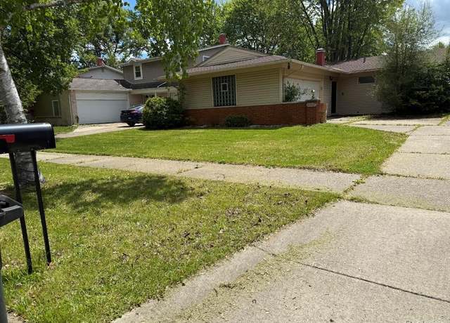 Property at 20120 Salisbury St, St Clair Shores, MI 48080, 3 beds, 2 baths