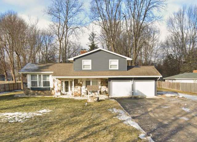 Property at 3172 Connecticut St, Burton, MI 48519, 3 beds, 1.5 baths