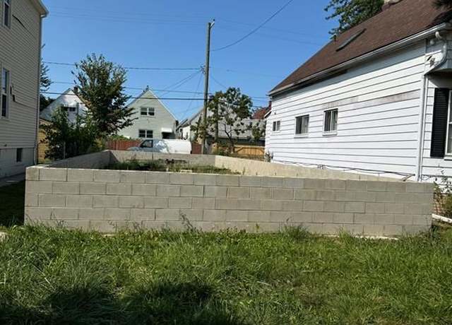 Property at 2689 Edwin St, Hamtramck, MI 48212, 1 bath