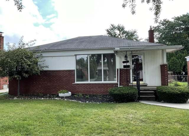 Property at 26712 Larchmont St, St Clair Shores, MI 48081, 3 beds, 1 bath