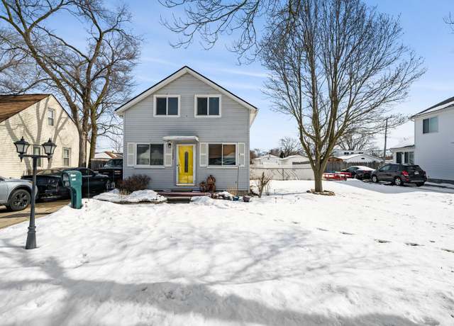 Property at 26664 Waldorf St, Roseville, MI 48066, 3 beds, 1.5 baths