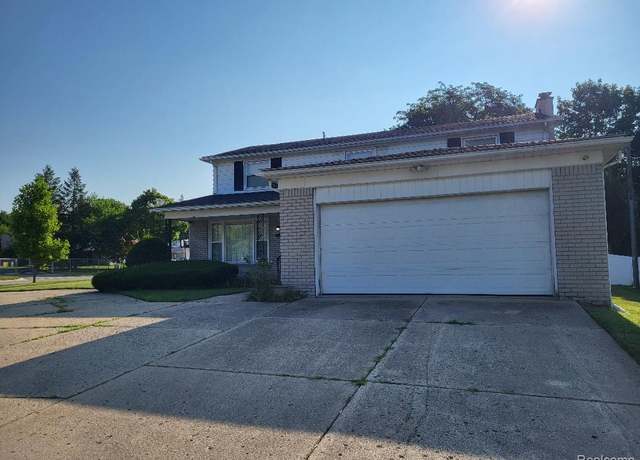 Property at 27870 Devonshire St, Southfield, MI 48076, 4 beds, 2.5 baths
