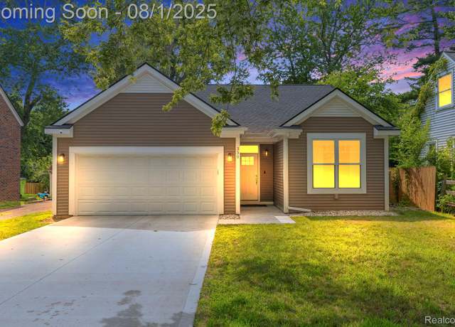 Property at 330 Dover Rd, Waterford, MI 48328, 3 beds, 2 baths