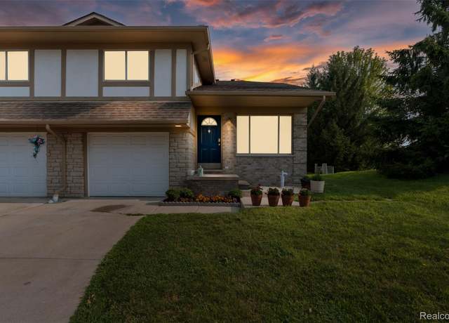 Property at 38051 Schoenherr Rd Rd #7, Sterling Heights, MI 48312, 2 beds, 1.5 baths