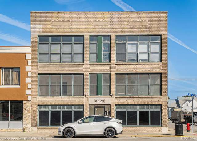 Property at 8820 Joseph Campau St #2, Hamtramck, MI 48212, 2 beds, 1.5 baths