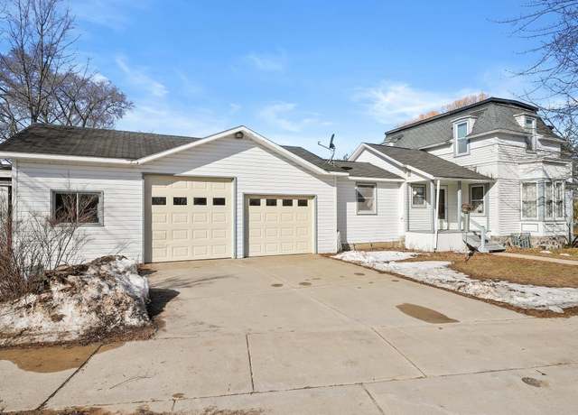 Property at 103 Ottawa St, Elk Rapids, MI 49629, 3 beds, 1 bath