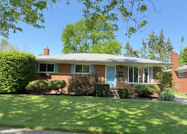 Property at 26329 Wexford Dr, Warren, MI 48091, 4 beds, 1.5 baths