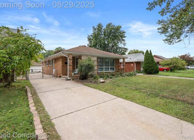 Property at 20428 Lennon St, Harper Woods, MI 48225, 4 beds, 2.5 baths