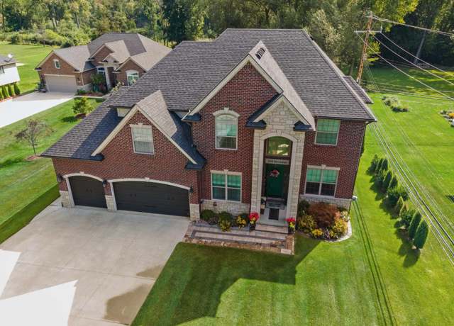 Property at 2691 Devondale Rd, Rochester Hills, MI 48309, 4 beds, 3.5 baths