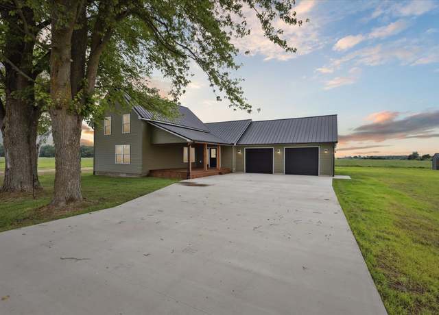 Property at 4798 N Loomis Rd, Mt Pleasant, MI 48858, 3 beds, 2.5 baths