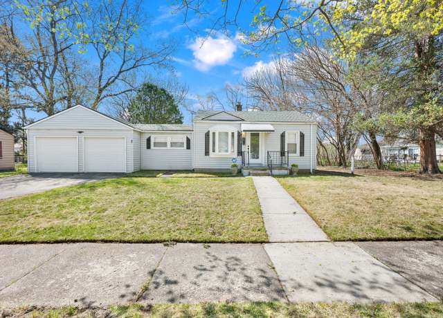 Property at 24427 Mcdonald St, Dearborn Heights, MI 48125, 3 beds, 1 bath