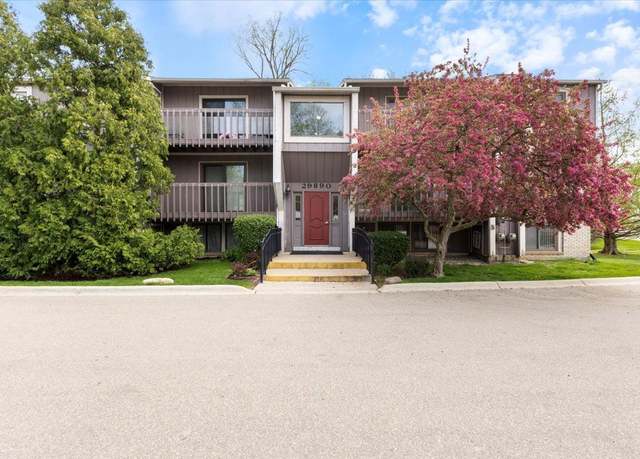 Property at 29890 W 12 Mile Rd #902, Farmington Hills, MI 48334, 1 bed, 1 bath