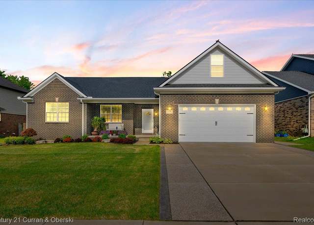 Property at 21150 Bryce Ct, Brownstown Charter Township, MI 48174, 4 beds, 2.5 baths
