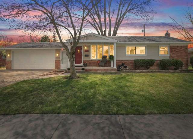 Property at 23672 Whitley Dr, Clinton Twp, MI 48035, 3 beds, 2 baths