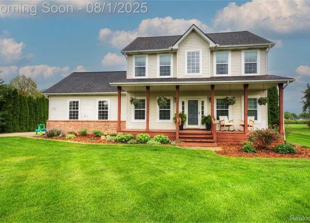 Property at 7862 Summer Breeze Trl, Howell, MI 48843, 3 beds, 2.5 baths